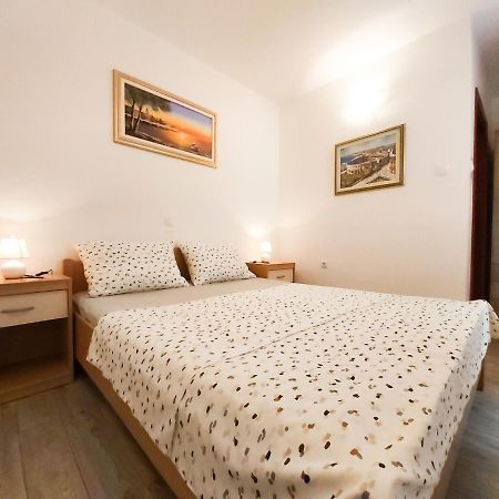 Apartments Tomislav เมดูลิน ภายนอก รูปภาพ